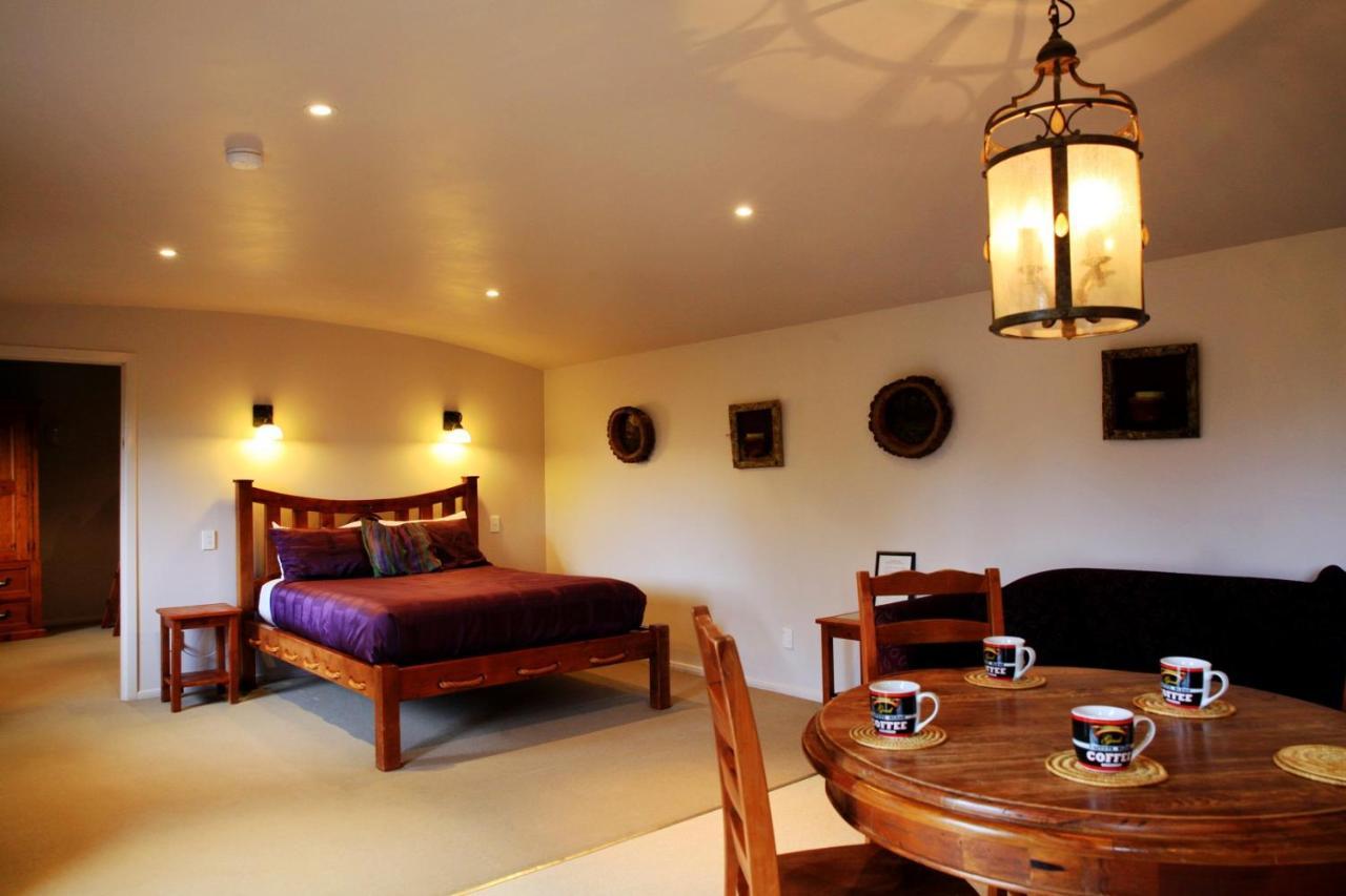 Woodlyn Park Motel Waitomo Caves Ngoại thất bức ảnh